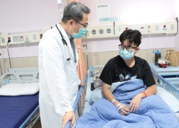 高二男生跑步時突然頭暈摔倒 檢查竟患糖尿病引發HHS