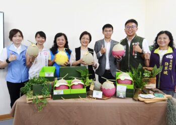 工程師返鄉彰化種頂級洋香瓜　晨照溫室農場獲青創補助30萬