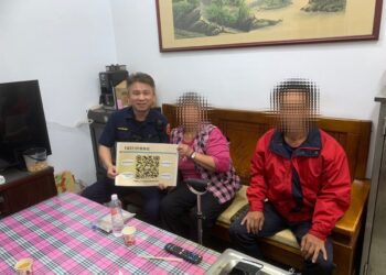 詐團假冒檢警電話騙老婦 幸經警、郵、計程車聯手保住養老金