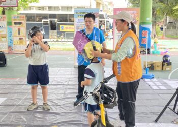 中市道安團隊愛的叮嚀-快樂放暑假也要注意交通安全