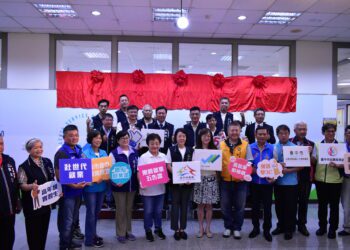 聚焦壯世代就業-台中市山線銀髮人才服務據點今揭牌