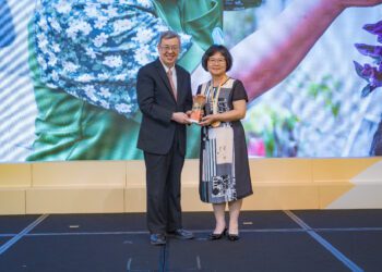 與環保為伍43載-中市沙鹿清潔隊女力班長陳肅芬榮退