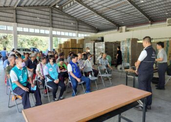 友善資材有「蟻」套-中市農業局輔導產銷班共同防治