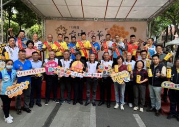 「台中蜂華」品牌蜂蜜、梨山茶-週末草悟道展售歡迎選購