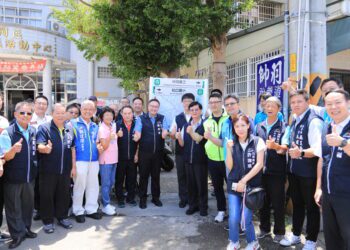 神岡在地企業捐贈防災避難看板-鄭副市長：公私協力提升台中城市韌性