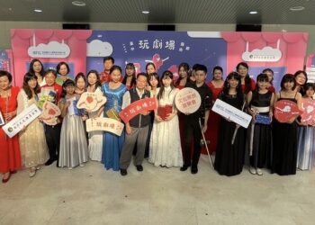 邀您來當音樂家！台中玩劇場藝術節-《文化常民音樂會》共享公共鋼琴展才藝