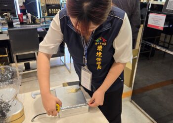 父親節、七夕送禮包裝減量-中市環保局抽查市售禮盒皆過關