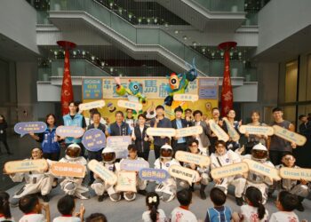 全台首創沉浸式太空馬戲秀！台中「夏日馬戲節」8/24、25文心森林公園魔幻登場