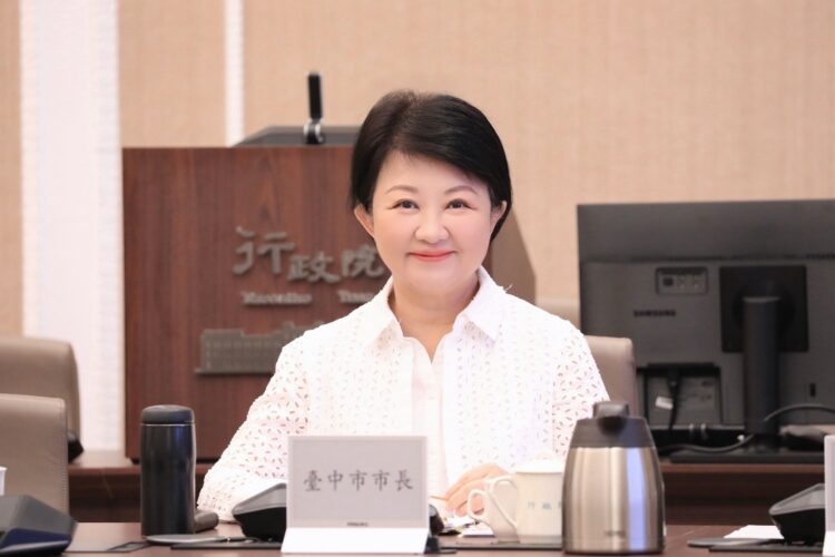 感謝中央增額支持台中成立「捷運工程局」-盧市長力邀卓院長及部會首長參加石岡熱氣球嘉年華