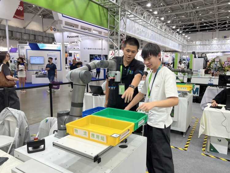 「全國智慧製造應用競賽」今起南港展覽館盛大登場-多組選手同台較勁
