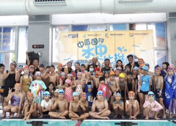 370位小小選手齊聚切磋！-中市大里國運今辦第二屆舞動盃游泳競賽
