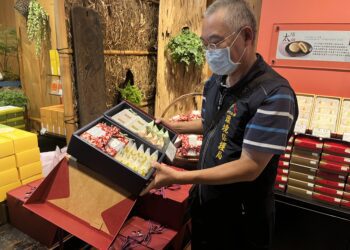 中秋送禮包裝減量-中市環保局籲響應「一多三少」原則