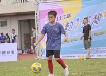 台中足球運動向下扎根-親子足球嘉年華梧棲熱鬧登場
