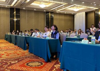 建構資源共享網絡活化學習-中市與教育部合作8年維運雲端帳號