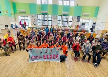 花壇秀和苑日照「百變帽子趴」登場　《掌聲響起》讓活動氣氛嗨到最高點