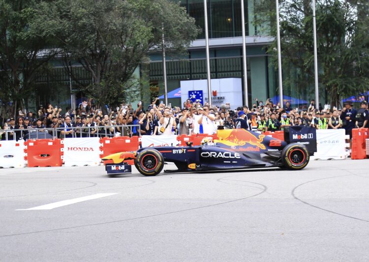red-bull-showrun-taichung湧入10萬觀光人次！民眾高喊「台中no.1-」-盧市長：完美舉辦證明台中是偉大城市