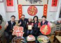 有據點相伴不寂寞!鄭副市長探望祝壽滿百歲趙爺爺:市府續推高齡友善服務