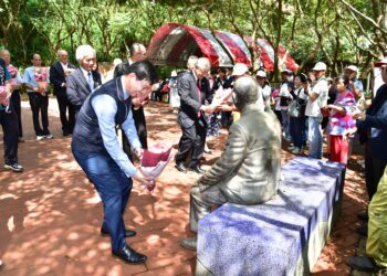 白冷圳通水92週年紀念 -中市府獻花致敬磯田謙雄技師