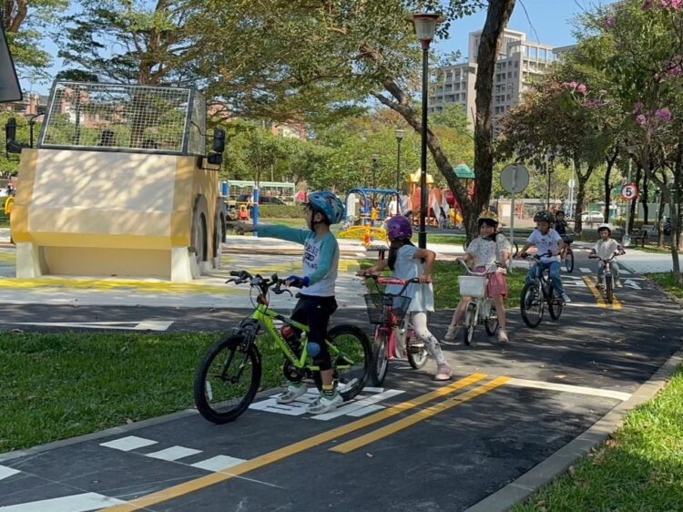 打造行人友善之都從小扎根-中市首座「兒童交通主題公園」啟航未來