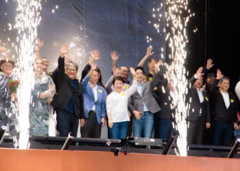 紙風車368第三輪啟航！今晚兩廳院首演《台灣幻想曲》-盧市長專程北上力挺