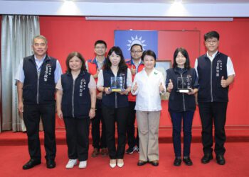 大甲地所獲金檔獎肯定-市政會議獻獎分享榮耀