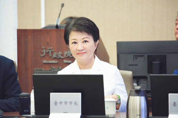 為全國22縣市政府請命！盧市長親赴院會向環境部長爭取碳費8成留地方