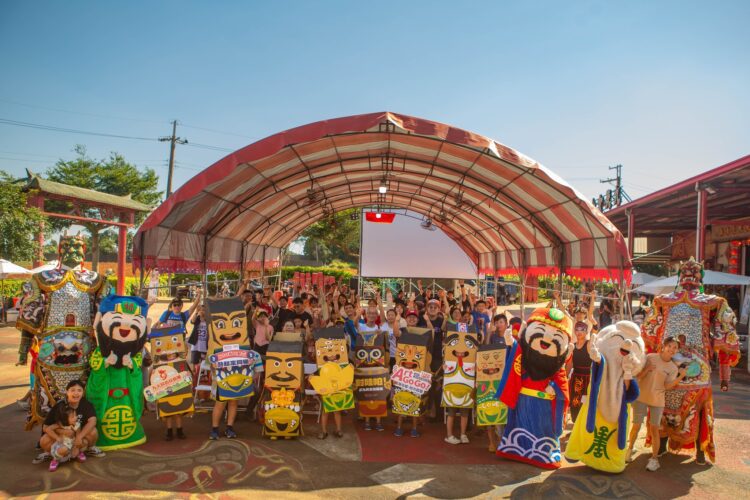 中市「藝起artgogo」傳捷報！-九天《廟埕時光同樂會》獲美國繆思設計獎肯定