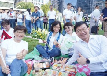 挑戰500人藝術共創！-台中市民野餐日11/3登場-相約東勢鯉魚伯公公園「與鯉藝起野」