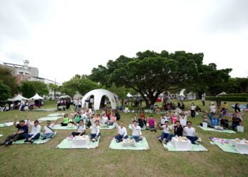 吸睛「黃金屋」！-書香環保野餐日沙鹿鎮立公園今登場