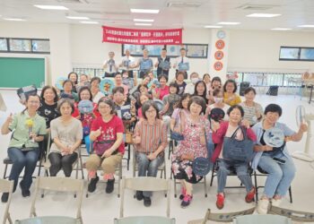 節能減碳舊衣再利用-中市農業局輔導農會辦理拼布成果展