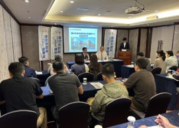 營造優質運動環境!-中市豐原、清水國兒運中心促參招商說明會業者踴躍參與