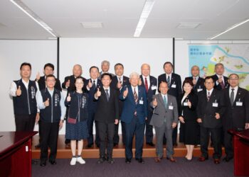 日本熊本縣益城町議會議長中川公則一行拜會中市府-林副秘書長盼提升交流