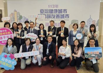 高齡有愛幸福宜居-台中市政府農業局獲高齡友善城市獎項