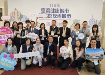 中市文化局五感百寶箱獲衛福部共老獎肯定-打造高齡友善城市