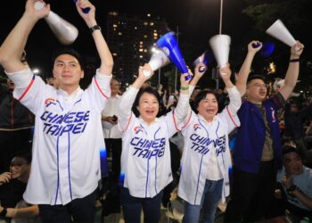 中華隊奪世界冠軍!全台最大世棒12強直播派對在台中-盧市長與破3萬球迷見證歷史一刻