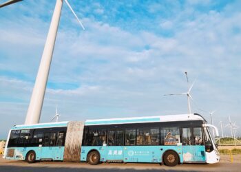 大肚山紅飛沙嘉年華來了！搭309高美線尋找在地幸福