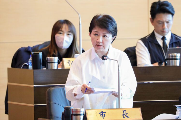 議員質疑學校同意員警進校帶走小六生爭議-盧市長：尚在調查、訂定sop確立程序