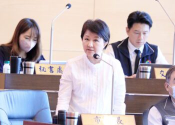 議員肯定中捷單月142萬人次創新高-盧市長：擴大路網連結山海屯城