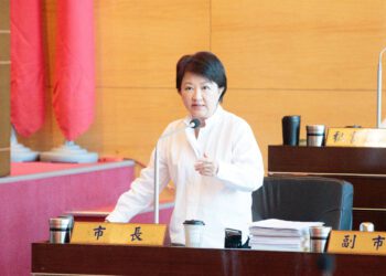 議員頻問中央事務？-盧市長：專心市政實踐市民承諾