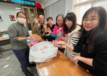 感謝志工無私奉獻-大甲地所邀冬季暖心搓湯圓