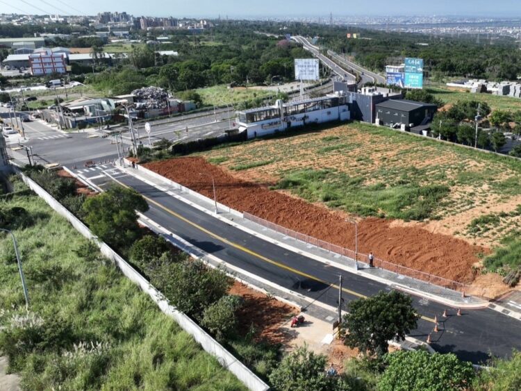 改善區域路網！中市都會南街北側道路拓寬工程完工- 提升交通便利性- 