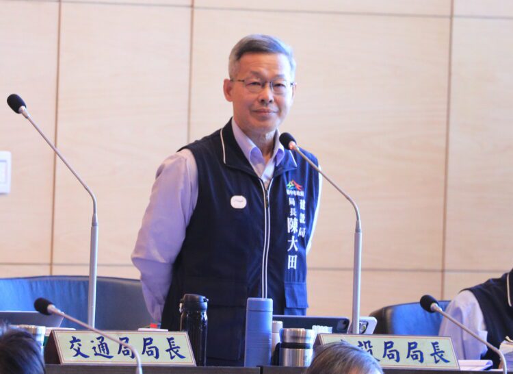 前朝留下爛尾樓？議員關心中央公園地下停車場修復-中市建設局：盡快補強完工、司法追究營造廠商