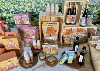 國產優選健康首選！-中市在地非基因改造大豆搶鮮上市