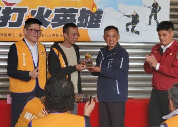 台中順仁兄弟會捐贈救災器材-中市消防局感謝提升消防救災能力