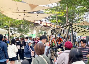 台中捷運耶誕親子市集吸引上萬民眾-松竹站將成節慶必逛熱點