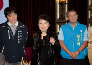 表揚法扶律師及民間公益法律團體-盧市長感謝：以專業護市民權益共創台中友善宜居城市！