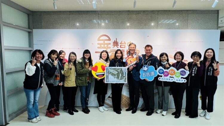 中市地稅局辦展重現稅史風華-參觀民眾驚聲連連