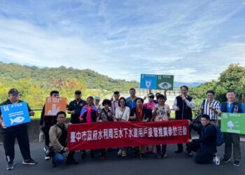 共同打造現代化都市-中市水利局邀里長參訪污水用戶接管成果