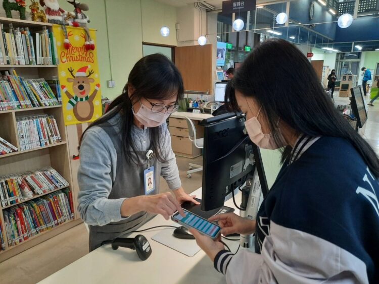 中市圖逾期與預約通知調整新措施- 2月底前逾期書回娘家免停權