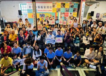 中市教育局「藝術家到校計畫」-透過電台現聲分享藝術教育推動經驗